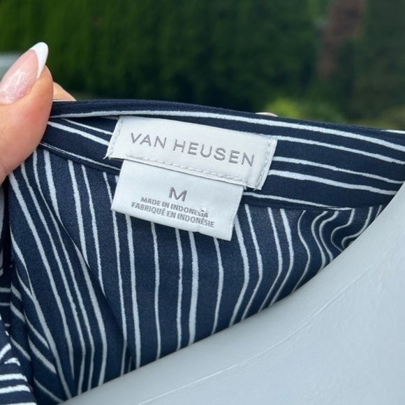 Van Heusen blue and white tunic style blouse top - Picture 5 of 10